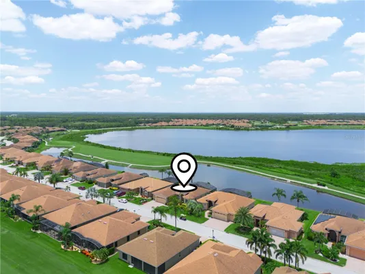 Property Slideshow image 2 of 72 | 5200 pebble beach blvd, Winter Haven, FL, 33884