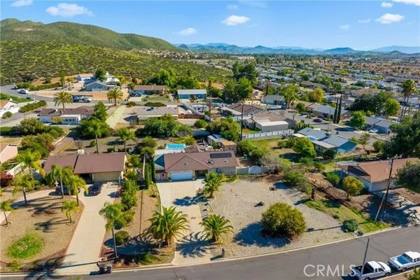 Property Slideshow image 2 of 32 | 29060 griffith dr, Menifee, CA, 92586