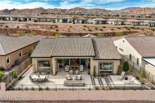 Property Slideshow image 3 of 38 | 148 stone mesa ct, Henderson, NV, 89011