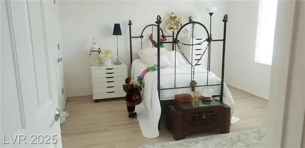 Property Slideshow image 3 of 23 | 7813 homing pigeon st, North Las Vegas, NV, 89084