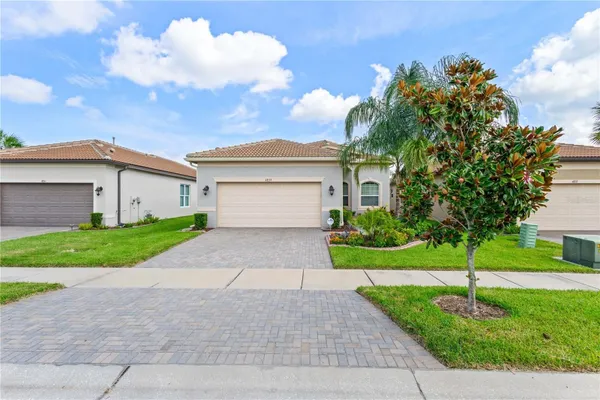 Property Slideshow image 2 of 28 | 4839 sevilla shores dr, Wimauma, FL, 33598