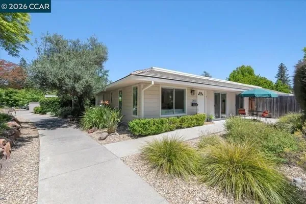 Property Slideshow image 2 of 53 | 2933 ptarmigan dr 3, Walnut Creek, CA, 94595