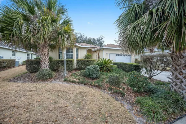 Property Slideshow image 3 of 52 | 8364 sw 79th cir, Ocala, FL, 34476