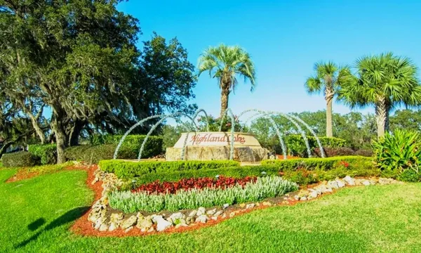Property Slideshow image 2 of 32 | 26912 becker ct, Leesburg, FL, 34748