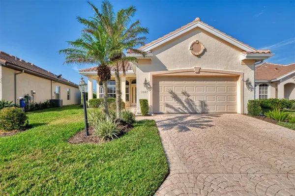 Property Slideshow image 2 of 88 | 3307 osprey ln, Port Charlotte, FL, 33953