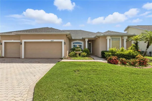 Property Slideshow image 2 of 57 | 457 golf vista cir, Davenport, FL, 33837