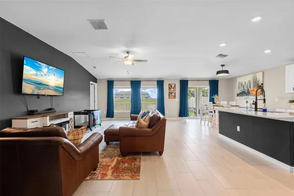Property Slideshow image 3 of 46 | 13608 sunset sapphire ct, Parrish, FL, 34219