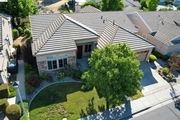 Property Slideshow image 3 of 27 | 1941 jubilee dr, Brentwood (Cc), CA, 94513