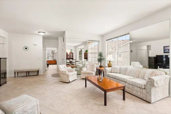 Property Slideshow image 3 of 52 | 21207 prince lake ct, Crest Hill, IL, 60403