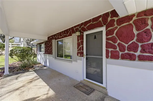 Property Slideshow image 3 of 23 | 8637 sw 97th lane rd a, Ocala, FL, 34481