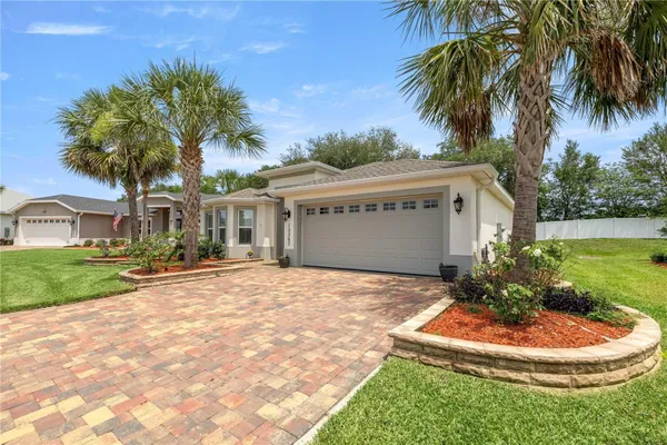 Property Slideshow image 2 of 52 | 10367 addison shore way, Oxford, FL, 34484