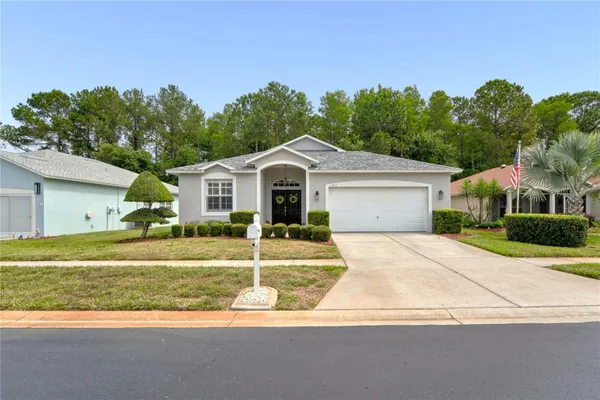 Property Slideshow image 2 of 55 | 11413 bloomington ct, New Port Richey, FL, 34654