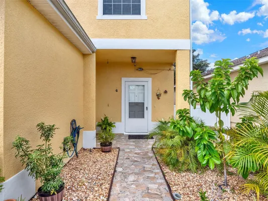 Property Slideshow image 2 of 38 | 12347 ne 52nd loop, Oxford, FL, 34484