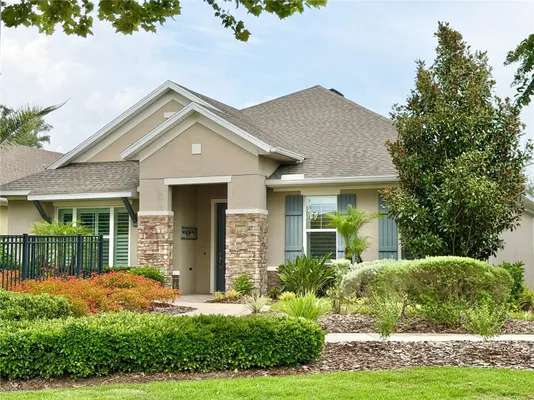 Property Slideshow image 2 of 66 | 6008 sparrowhead way, Lithia, FL, 33547