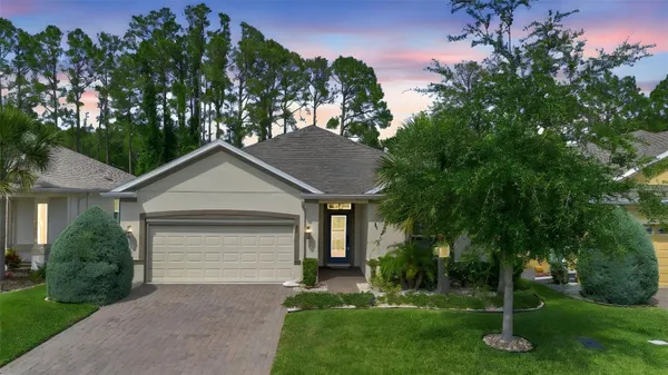 Property Slideshow image 3 of 46 | 21 park place cir, Palm Coast, FL, 32164