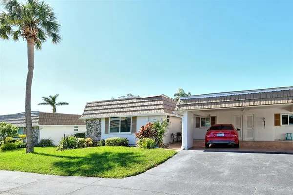 Property Slideshow image 2 of 59 | 2607 riverbluff pkwy v145, Sarasota, FL, 34231