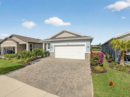 Property Slideshow image 3 of 50 | 3760 maxwell park dr, Sun City Center, FL, 33573