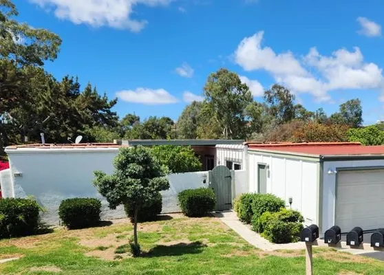 Property Slideshow image 2 of 16 | 3621 vista campana 16, Oceanside, CA, 92057