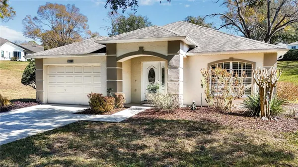 Property Slideshow image 3 of 55 | 2111 turnbridge cir, Clermont, FL, 34711