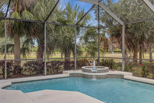 Property Slideshow image 2 of 53 | 6348 rookery cir, Bradenton, FL, 34203