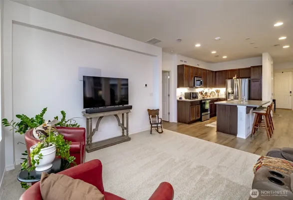 Property Slideshow image 3 of 27 | 15108 183rd ave, Bonney Lake, WA, 98391