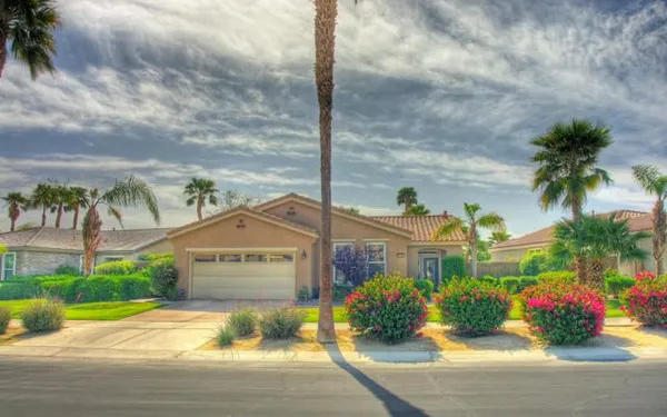 Property Slideshow image 2 of 29 | 81631 prism dr, La Quinta, CA, 92253