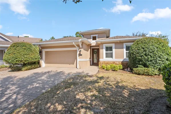 Property Slideshow image 2 of 34 | 124 amanthus ct, Deland, FL, 32724