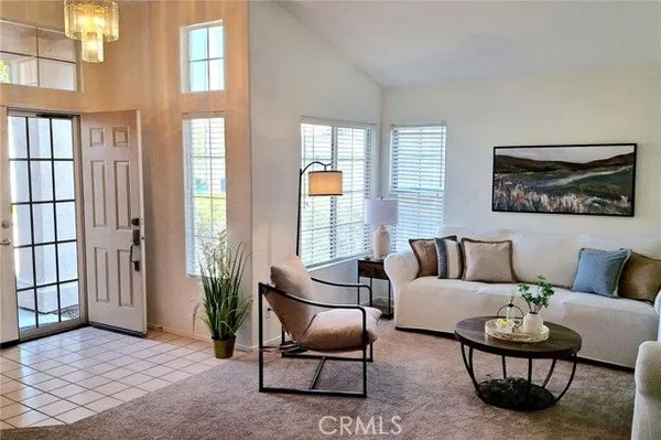 Property Slideshow image 3 of 31 | 40247 via acuna, Murrieta, CA, 92562