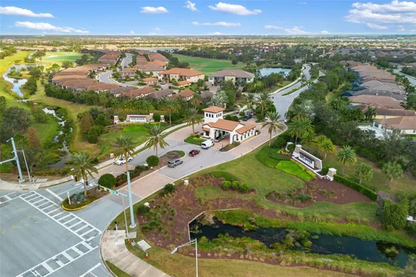 Property Slideshow image 3 of 62 | 12774 del corso loop, Lakewood Ranch, FL, 34211