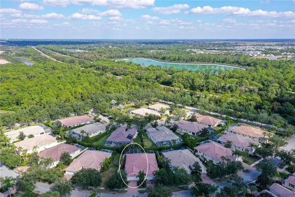 Property Slideshow image 3 of 87 | 5770 ivrea dr, Sarasota, FL, 34238