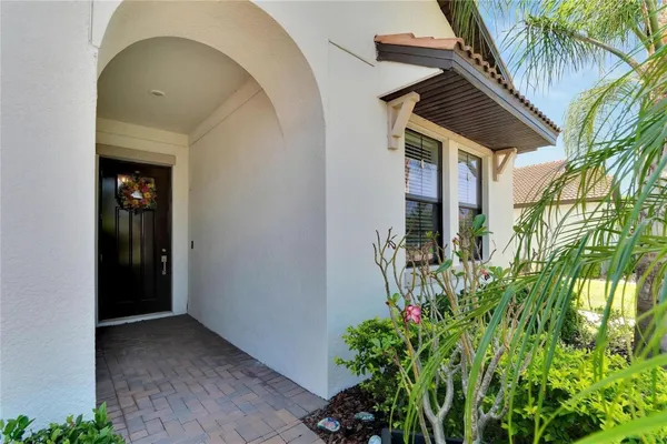 Property Slideshow image 3 of 49 | 16840 whisper elm st, Wimauma, FL, 33598