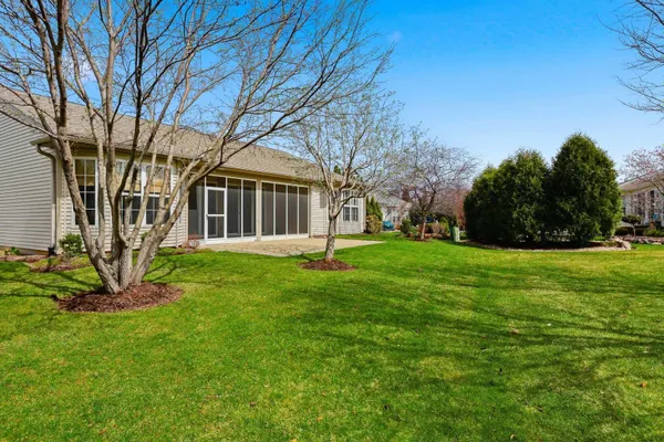 Property Slideshow image 2 of 23 | 13547 westridge ct, Huntley, IL, 60142