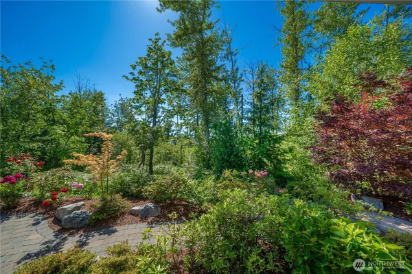 Property Slideshow image 3 of 28 | 14820 179th ave, Bonney Lake, WA, 98391