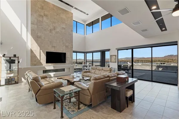 Property Slideshow image 2 of 85 | 53 falling ridge ln, Henderson, NV, 89011