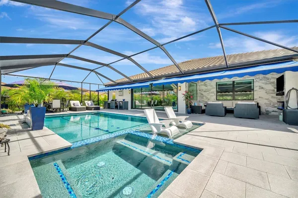 Property Slideshow image 2 of 71 | 6741 rookery lake dr, Bradenton, FL, 34212