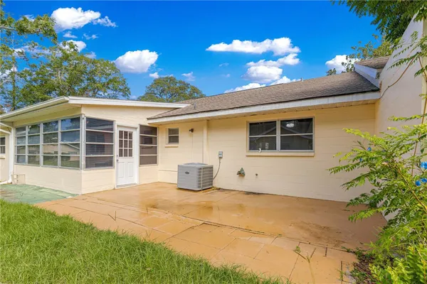 Property Slideshow image 2 of 50 | 8660 sw 94th st f, Ocala, FL, 34481