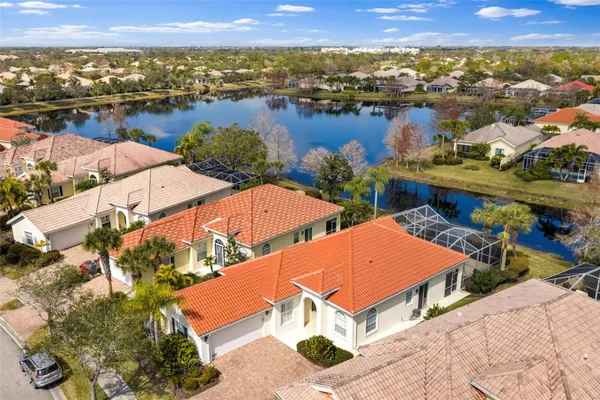 Property Slideshow image 2 of 60 | 5779 wilena pl, Sarasota, FL, 34238