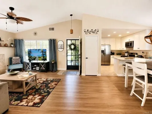 Property Slideshow image 3 of 43 | 23800 corte picante, Murrieta, CA, 92562