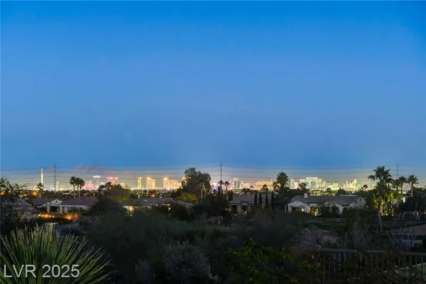 Property Slideshow image 2 of 58 | 10584 abisso dr, Las Vegas, NV, 89135