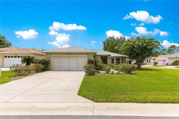 Property Slideshow image 3 of 34 | 8018 sw 83rd pl, Ocala, FL, 34476