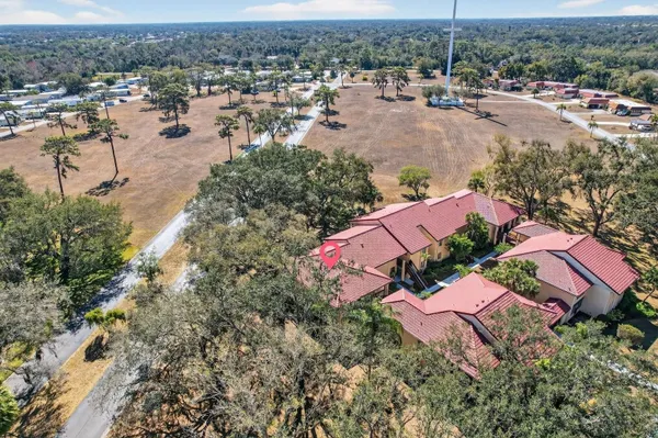 Property Slideshow image 2 of 36 | 1111 w faith cir 2006, Bradenton, FL, 34212