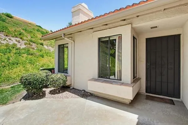 Property Slideshow image 2 of 42 | 12724 via nasca, San Diego, CA, 92128