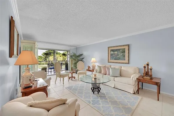 Property Slideshow image 3 of 45 | 2505 antigua ter c3, Coconut Creek, FL, 33066