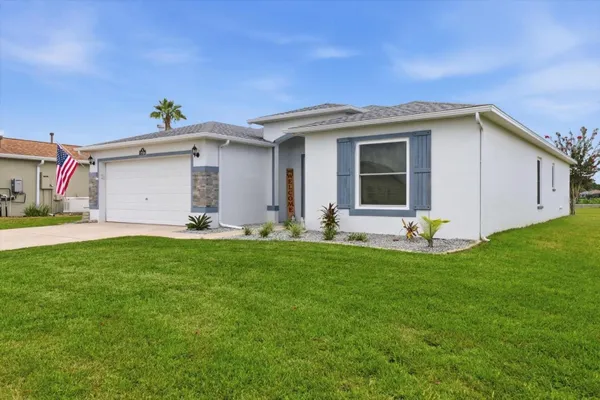 Property Slideshow image 3 of 34 | 15526 sw 11th terrace rd, Ocala, FL, 34473
