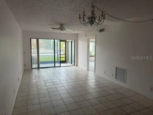 Property Slideshow image 2 of 12 | 6372 palma del mar blvd s apt 118, St Petersburg, FL, 33715