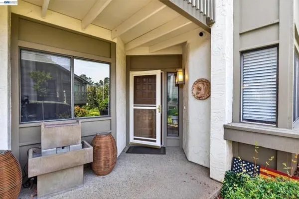 Property Slideshow image 2 of 35 | 8461 traminer ct, San Jose, CA, 95135