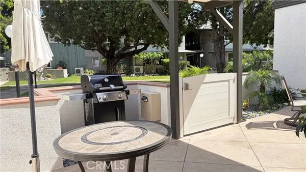 Property Slideshow image 2 of 21 | 13360 del monte dr m15-2c, Seal Beach, CA, 90740