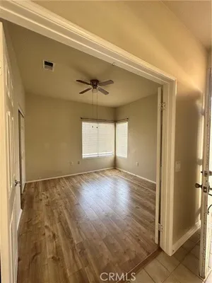 Property Slideshow image 3 of 11 | 19014 primrose ln, Apple Valley, CA, 92308