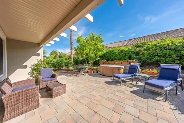 Property Slideshow image 2 of 33 | 37366 medjool ave, Palm Desert, CA, 92211
