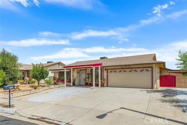 Property Slideshow image 3 of 30 | 27958 foxfire st, Menifee, CA, 92586